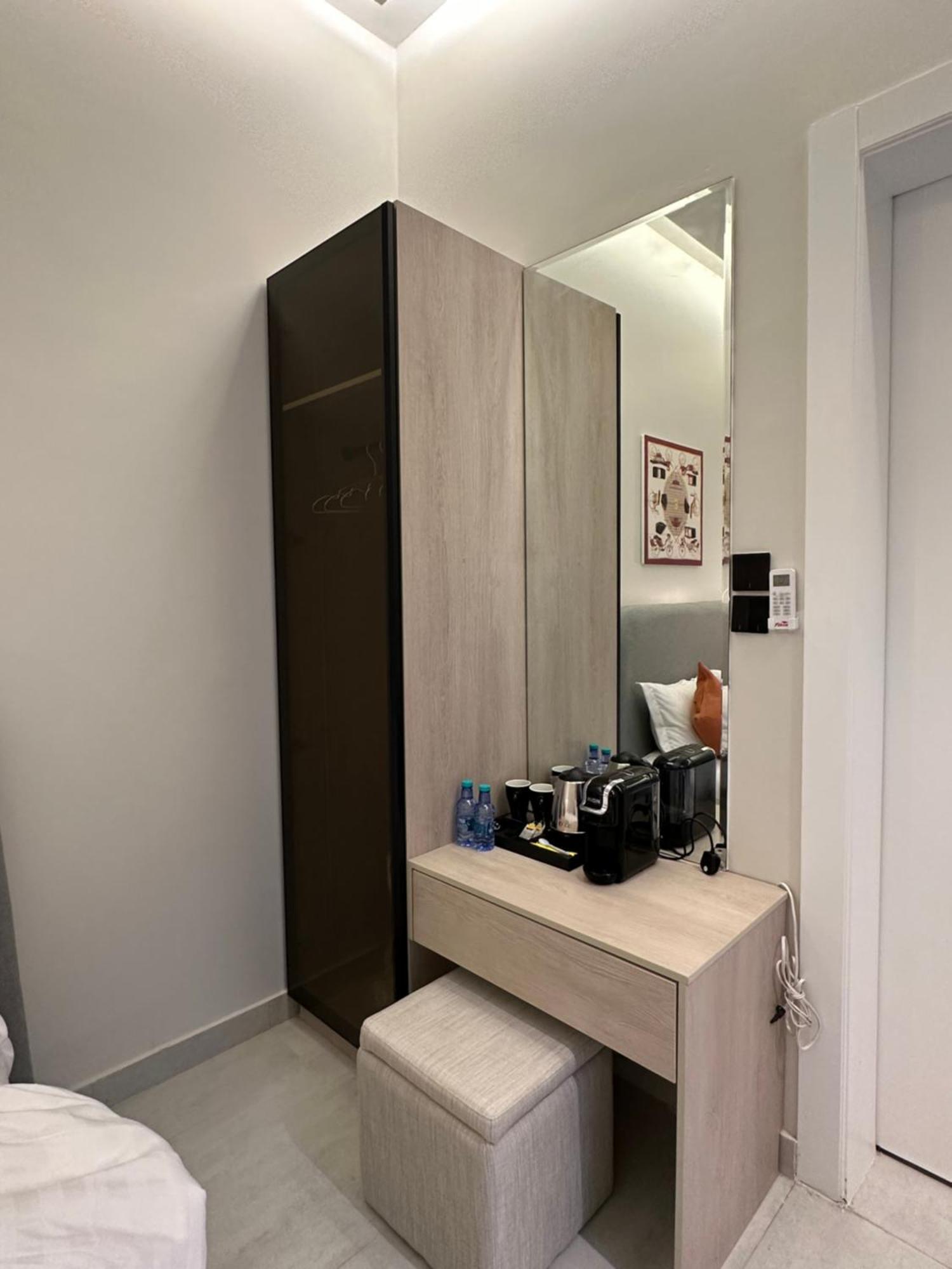 Cosy In Al Malqa With Terrace, Prime Location, Self Check-in