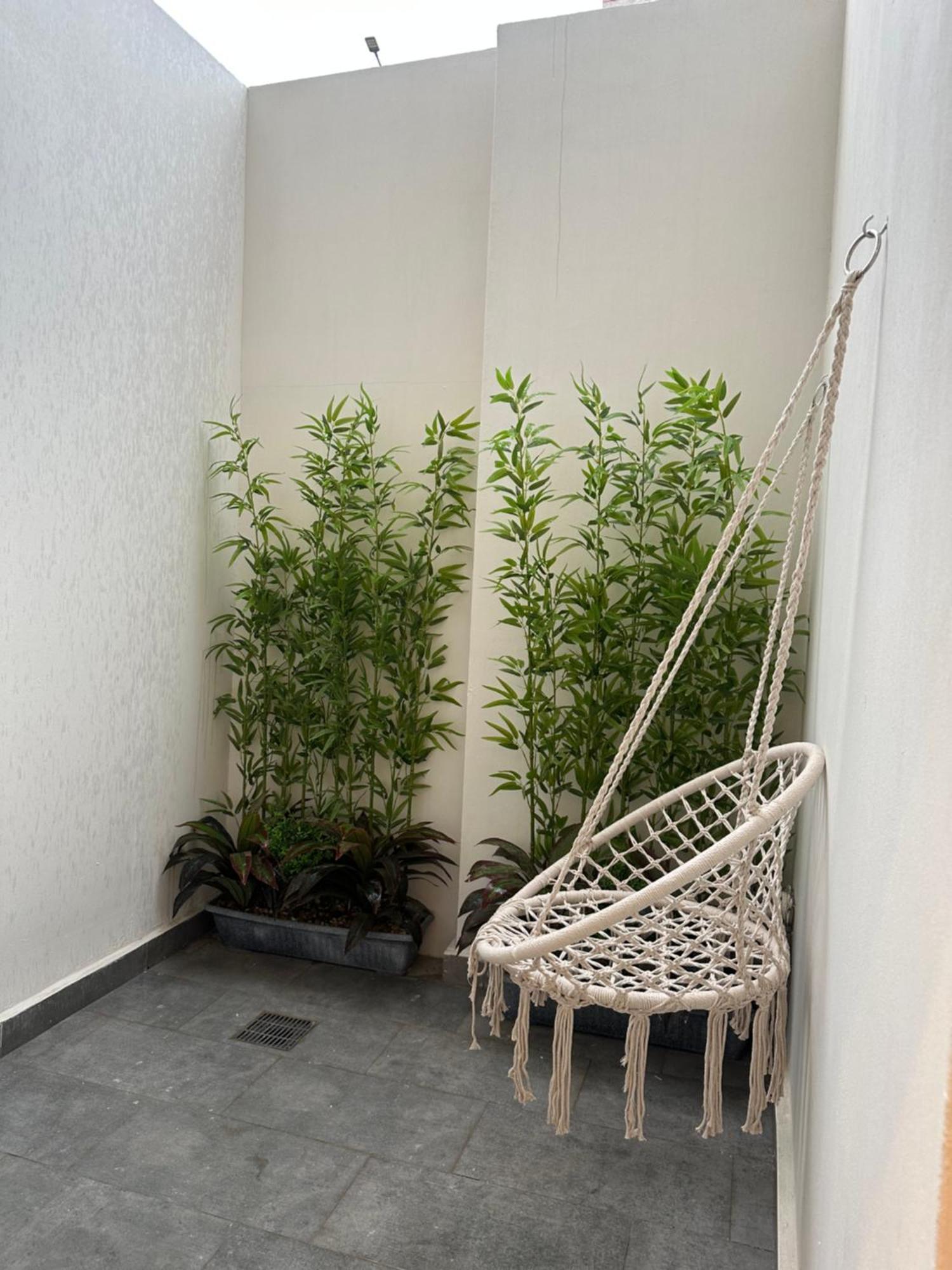 شقة Cosy In Al Malqa With Terrace, Prime Location, Self Check-in